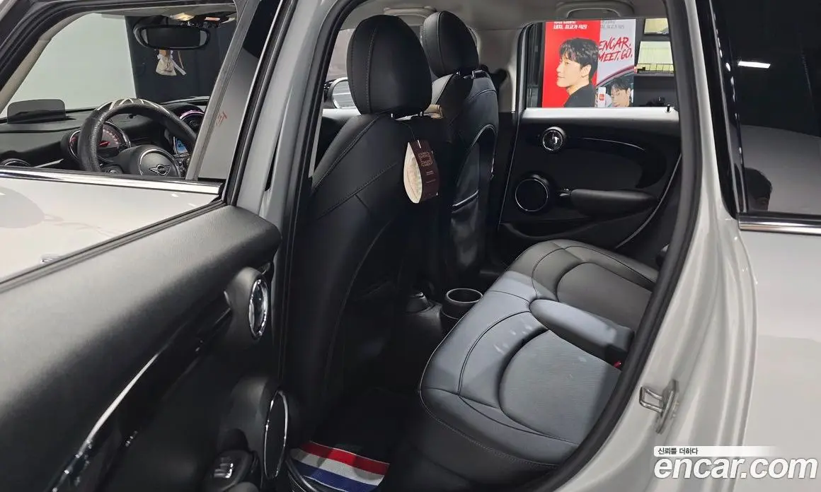 Mini Cooper 2020 1.5 автомат (гидро), фото 16