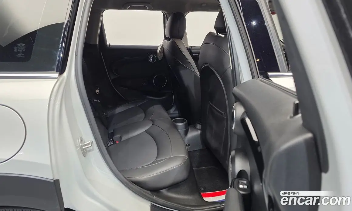 Mini Cooper 2020 1.5 автомат (гидро), фото 18