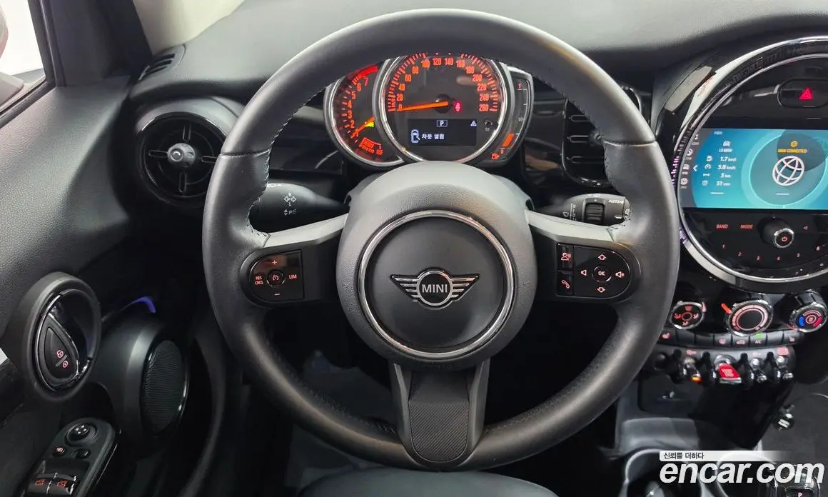 Mini Cooper 2022 1.5 автомат (гидро), фото 19
