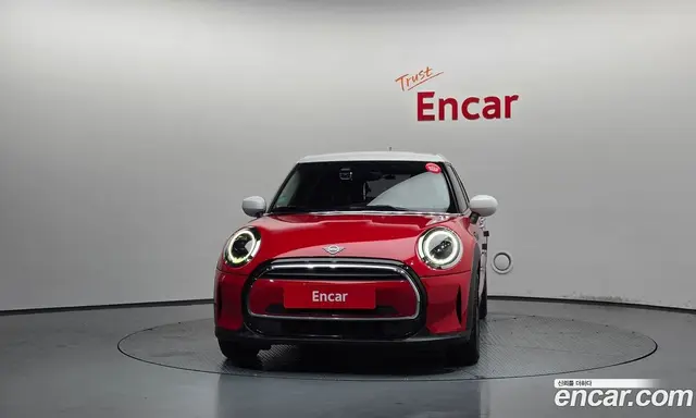 Mini Cooper 2022 1.5 автомат (гидро), миниатюра 3