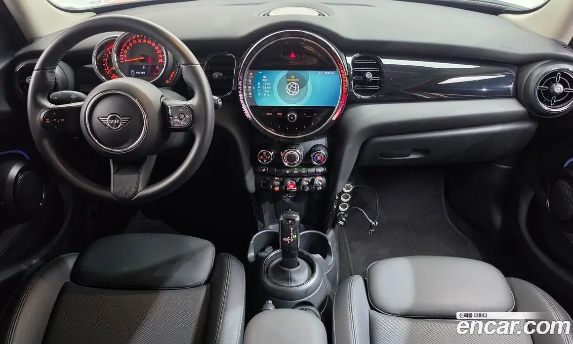 Mini Cooper 2022 1.5 автомат (гидро), фото 10