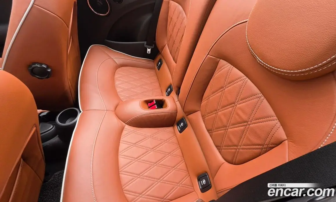 Mini Cooper Convertible 2019 2.0 автомат (гидро), фото 17 Mini Cooper Convertible 2019 2.0 автомат (гидро), фото 17