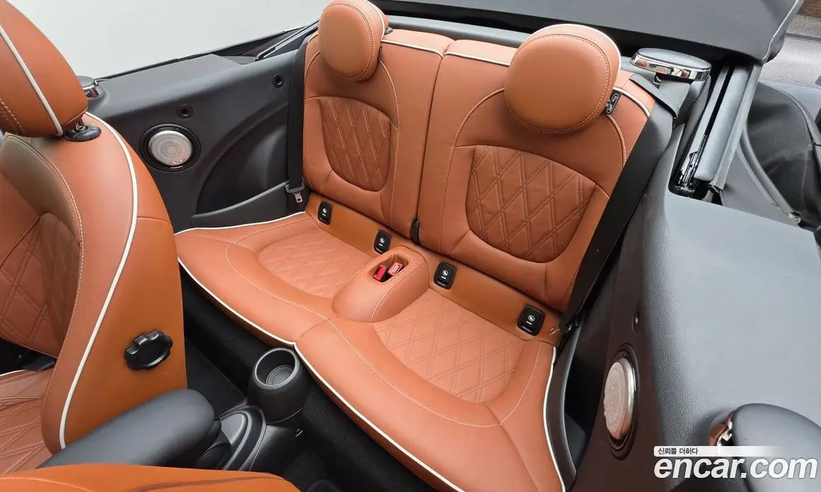 Mini Cooper Convertible 2021 2.0 автомат (гидро), фото 16 Mini Cooper Convertible 2021 2.0 автомат (гидро), фото 16