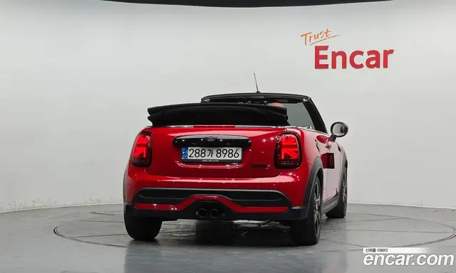 Mini Cooper Convertible 2021 2.0 автомат (гидро), миниатюра 4 Mini Cooper Convertible 2021 2.0 автомат (гидро), миниатюра 4