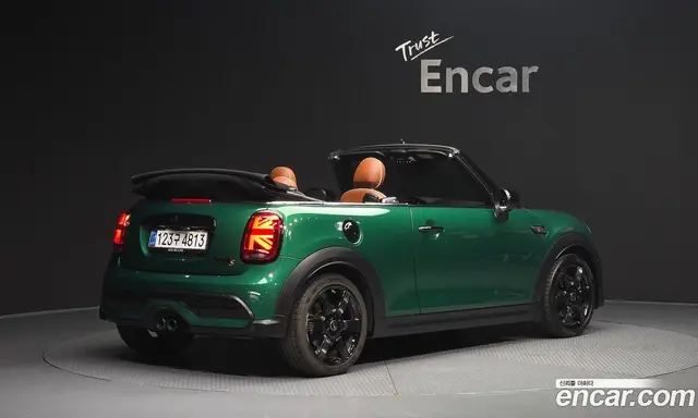 Mini Cooper Convertible 2022 2.0 автомат (гидро), миниатюра 2 Mini Cooper Convertible 2022 2.0 автомат (гидро), миниатюра 2