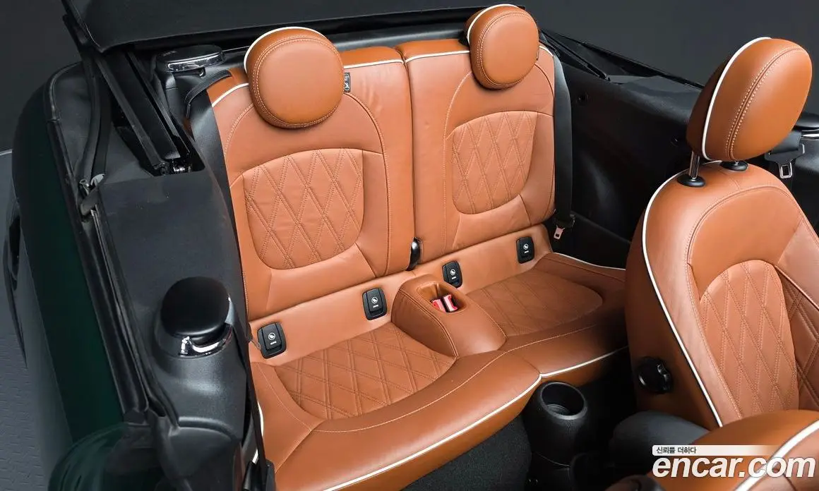Mini Cooper Convertible 2022 2.0 автомат (гидро), фото 18 Mini Cooper Convertible 2022 2.0 автомат (гидро), фото 18