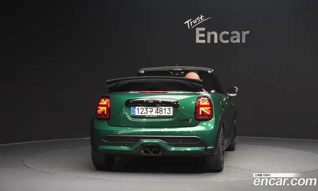 Mini Cooper Convertible 2022 2.0 автомат (гидро), миниатюра 4 Mini Cooper Convertible 2022 2.0 автомат (гидро), миниатюра 4