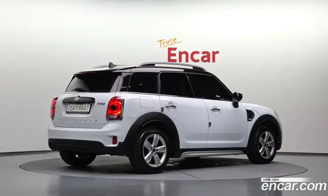 Mini Countryman 2020 1.5 автомат (гидро), миниатюра 2
