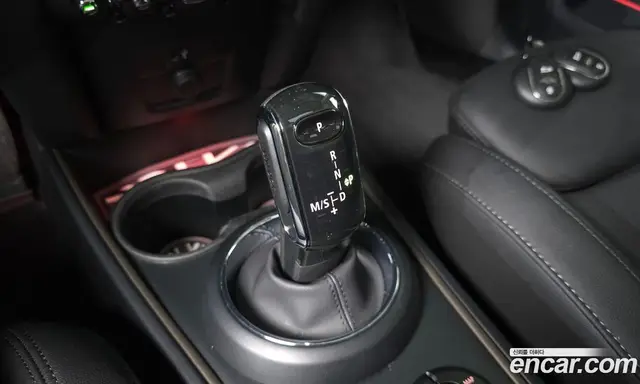 Mini Countryman 2024 1.5 автомат (гидро), миниатюра 12