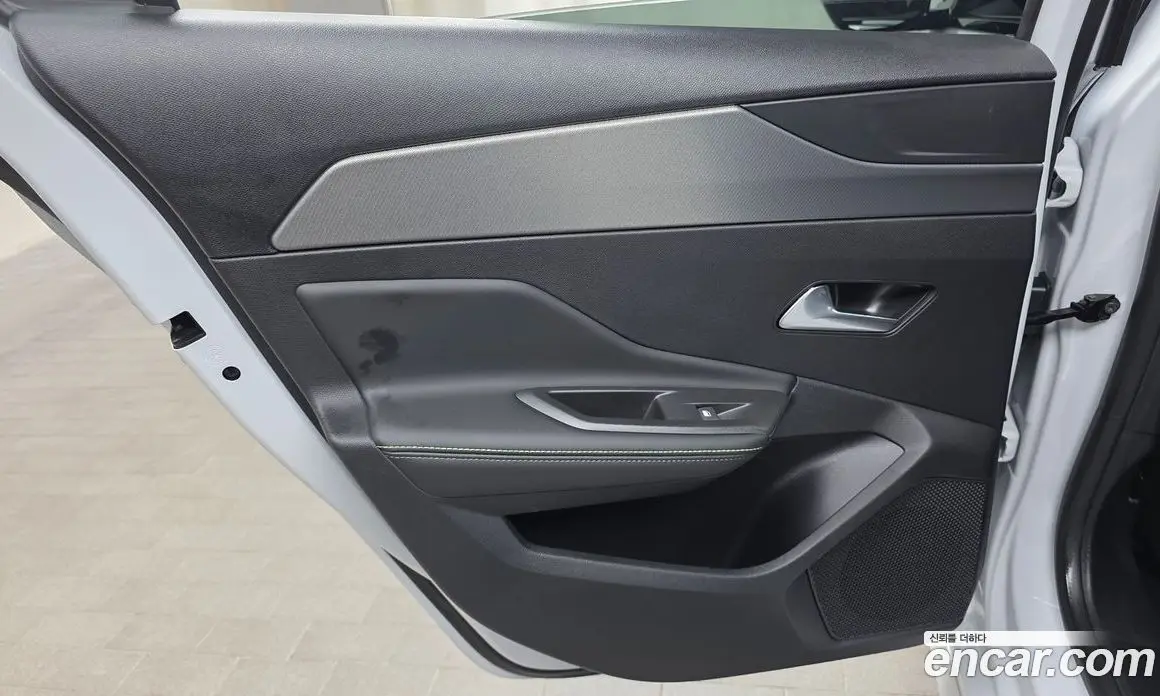 Peugeot 308 2023 1.5 автомат (гидро), фото 15 Peugeot 308 2023 1.5 автомат (гидро), фото 15