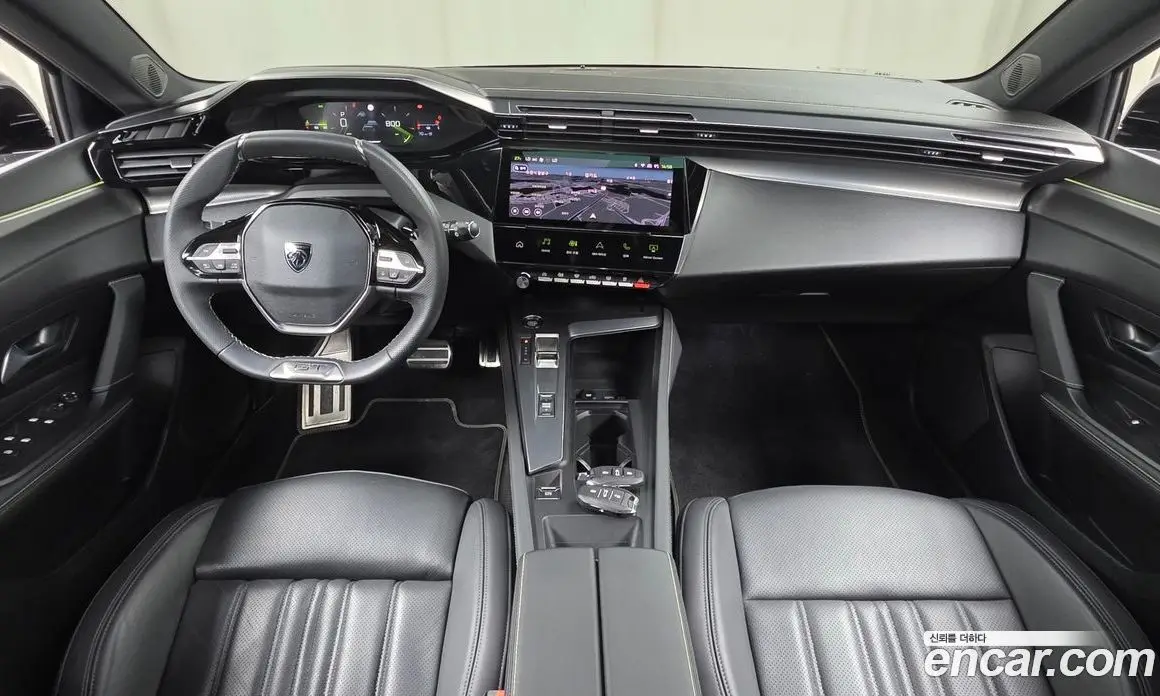 Peugeot 308 2023 1.5 автомат (гидро), фото 10 Peugeot 308 2023 1.5 автомат (гидро), фото 10