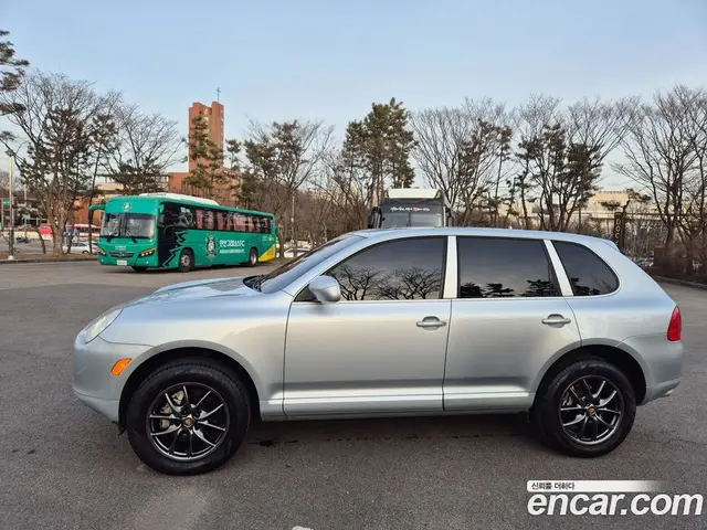Porsche Cayenne 2006 4.5 автомат (гидро), миниатюра 3
