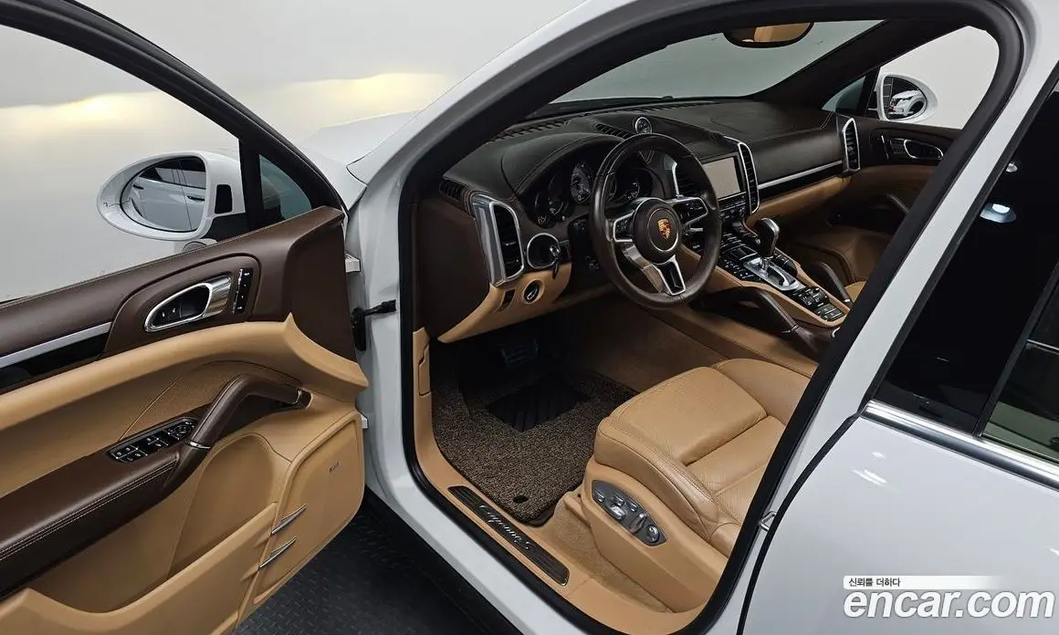 Porsche Cayenne 2015 4.1 автомат (гидро), фото 16 Porsche Cayenne 2015 4.1 автомат (гидро), фото 16