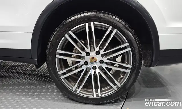 Porsche Cayenne 2015 4.1 автомат (гидро), миниатюра 6 Porsche Cayenne 2015 4.1 автомат (гидро), миниатюра 6