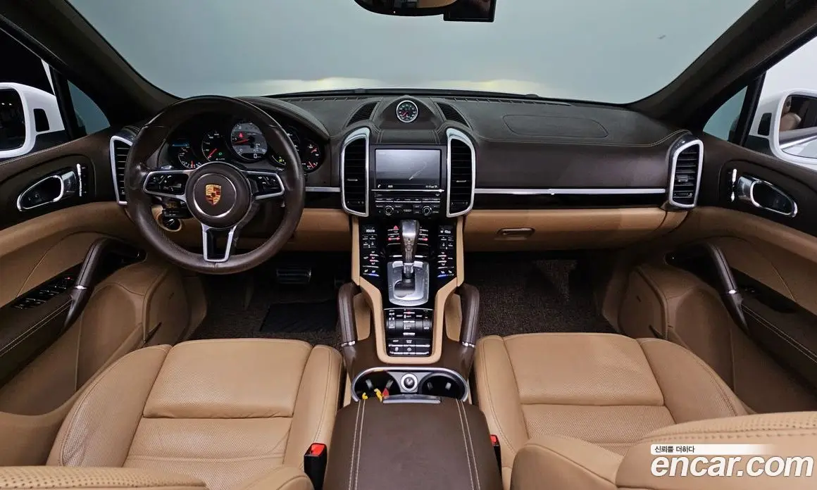 Porsche Cayenne 2015 4.1 автомат (гидро), фото 9 Porsche Cayenne 2015 4.1 автомат (гидро), фото 9