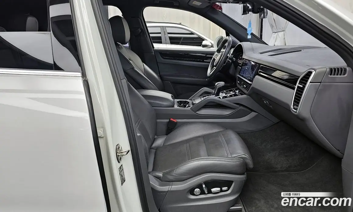 Porsche Cayenne 2019 3.0 автомат (гидро), фото 17 Porsche Cayenne 2019 3.0 автомат (гидро), фото 17