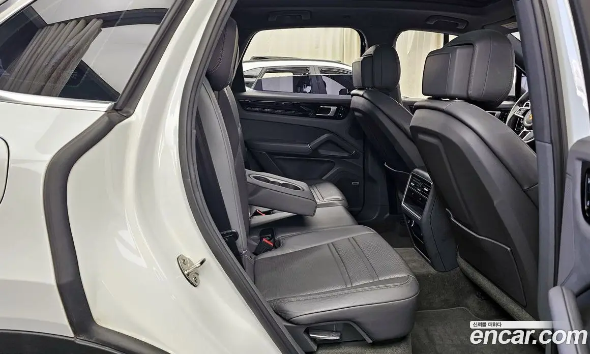 Porsche Cayenne 2019 3.0 автомат (гидро), фото 18 Porsche Cayenne 2019 3.0 автомат (гидро), фото 18