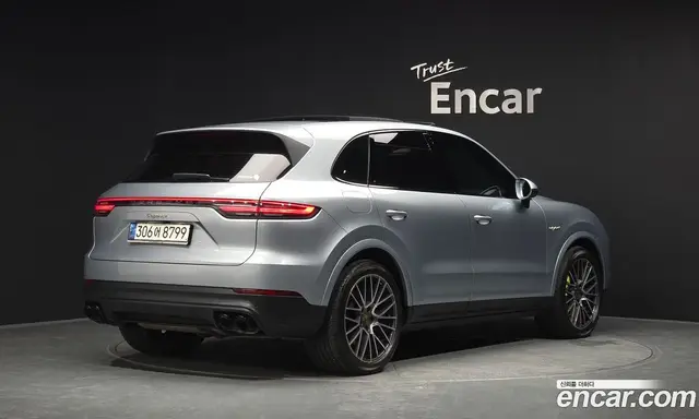 Porsche Cayenne 2021 3.0 автомат (гидро), миниатюра 2