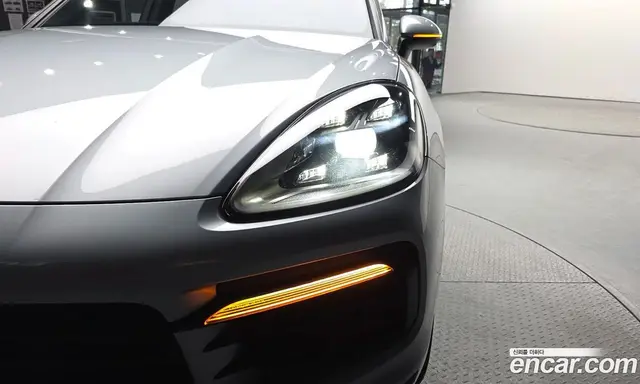 Porsche Cayenne 2021 3.0 автомат (гидро), миниатюра 8