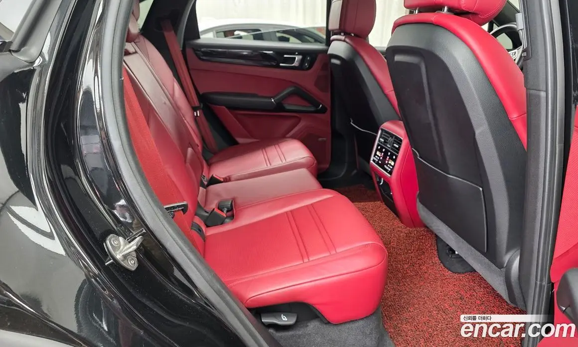 Porsche Cayenne 2023 3.0 автомат (гидро), фото 17 Porsche Cayenne 2023 3.0 автомат (гидро), фото 17