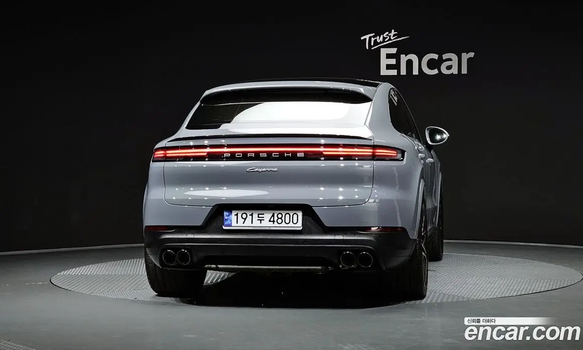 Porsche Cayenne 2024 3.0 автомат (гидро), фото 4