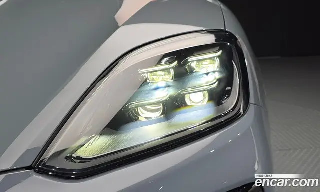 Porsche Cayenne 2024 3.0 автомат (гидро), миниатюра 8
