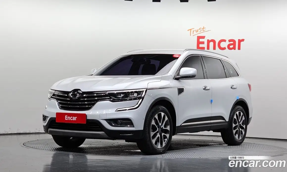 Renault (Samsung) QM6 2016 2.0 автомат (гидро), фото 1 Renault (Samsung) QM6 2016 2.0 автомат (гидро), фото 1