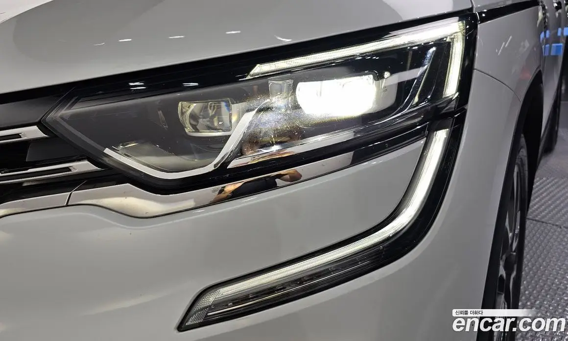 Renault (Samsung) QM6 2016 2.0 автомат (гидро), фото 8 Renault (Samsung) QM6 2016 2.0 автомат (гидро), фото 8