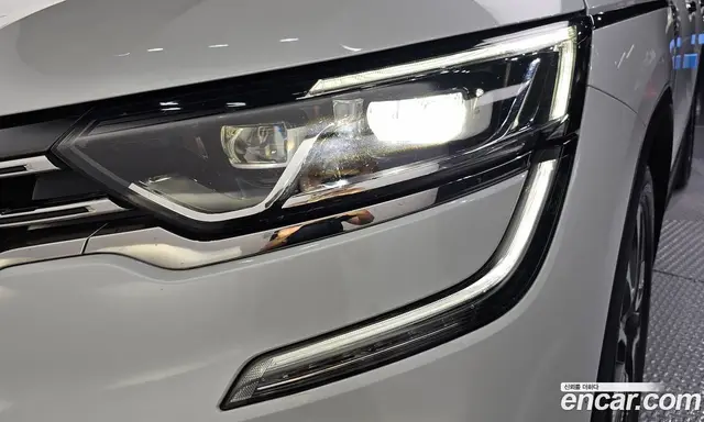 Renault (Samsung) QM6 2016 2.0 автомат (гидро), миниатюра 8 Renault (Samsung) QM6 2016 2.0 автомат (гидро), миниатюра 8