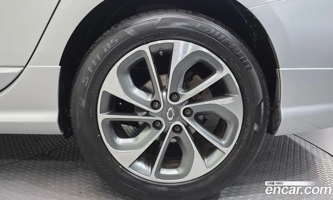 Renault (Samsung) SM3 2015 1.6 автомат (гидро), фото 7 Renault (Samsung) SM3 2015 1.6 автомат (гидро), фото 7