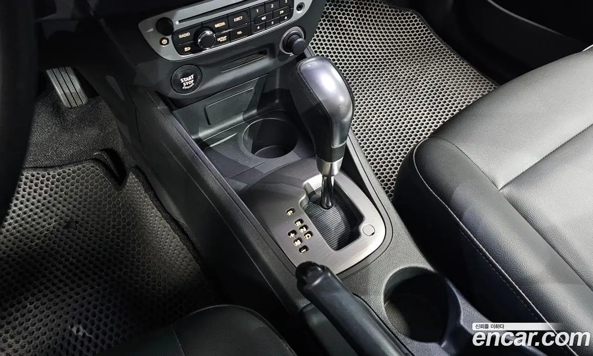 Renault (Samsung) SM3 2017 1.6 автомат (гидро), фото 12 Renault (Samsung) SM3 2017 1.6 автомат (гидро), фото 12