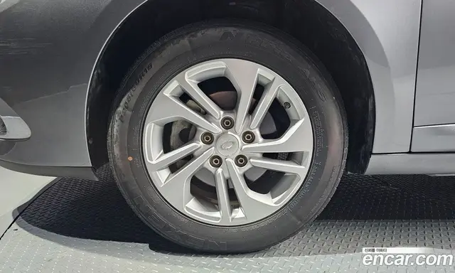 Renault (Samsung) SM3 2017 1.6 автомат (гидро), миниатюра 5 Renault (Samsung) SM3 2017 1.6 автомат (гидро), миниатюра 5