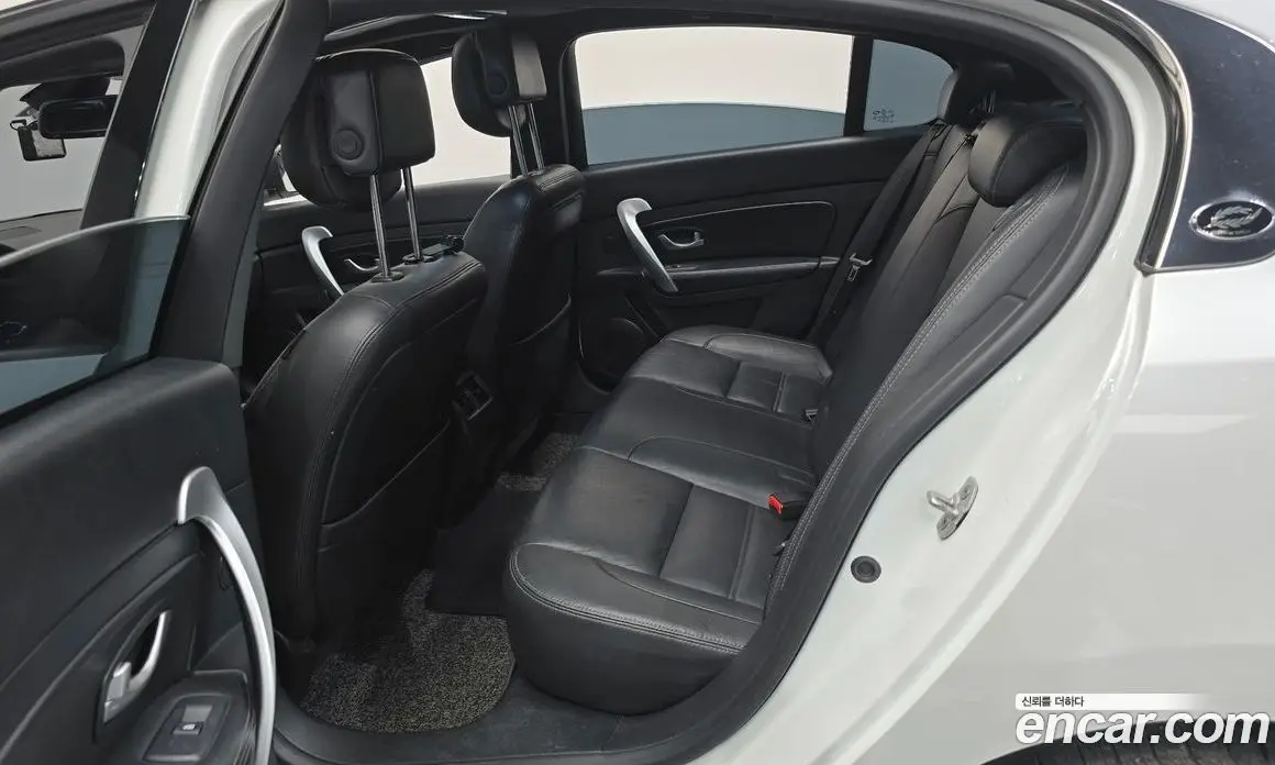 Renault (Samsung) SM5 2014 1.6 автомат (гидро), фото 16 Renault (Samsung) SM5 2014 1.6 автомат (гидро), фото 16