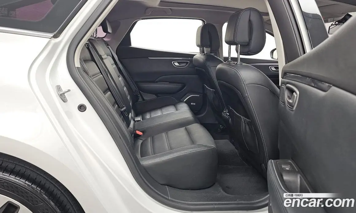 Renault (Samsung) SM6 2016 2.0 автомат (гидро), фото 18 Renault (Samsung) SM6 2016 2.0 автомат (гидро), фото 18