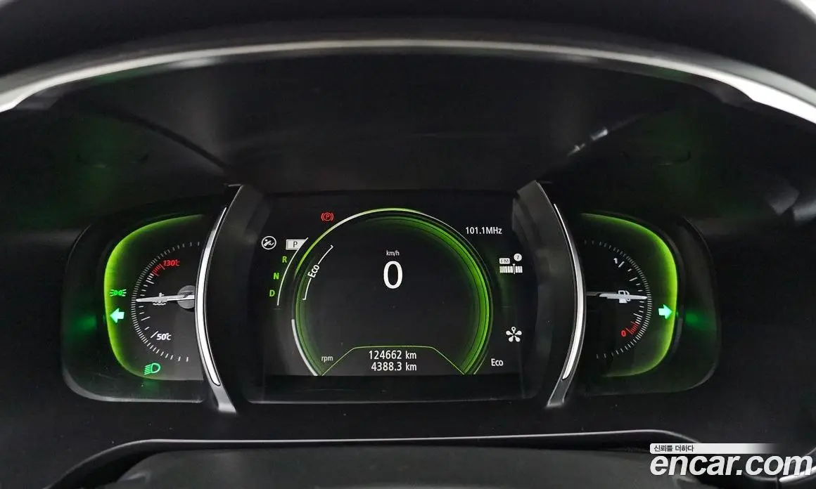 Renault (Samsung) SM6 2017 1.5 автомат (гидро), фото 11 Renault (Samsung) SM6 2017 1.5 автомат (гидро), фото 11