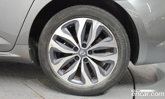 Renault (Samsung) SM6 2017 1.5 автомат (гидро), миниатюра 7 Renault (Samsung) SM6 2017 1.5 автомат (гидро), миниатюра 7