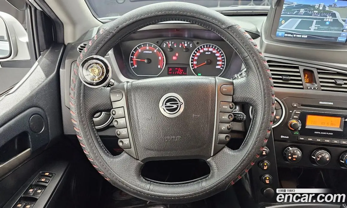 SsangYong Korando 2012 2.0 автомат (гидро), фото 19