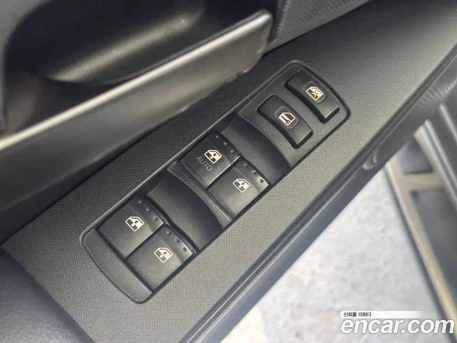SsangYong Korando 2012 2.0 автомат (гидро), фото 13