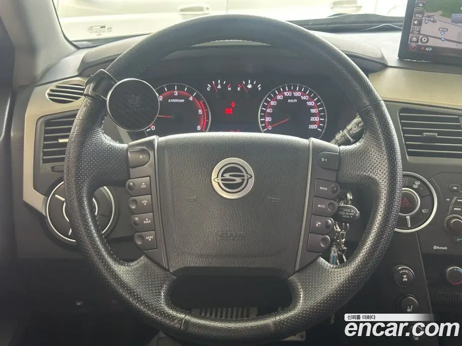 SsangYong Korando 2012 2.0 автомат (гидро), фото 10