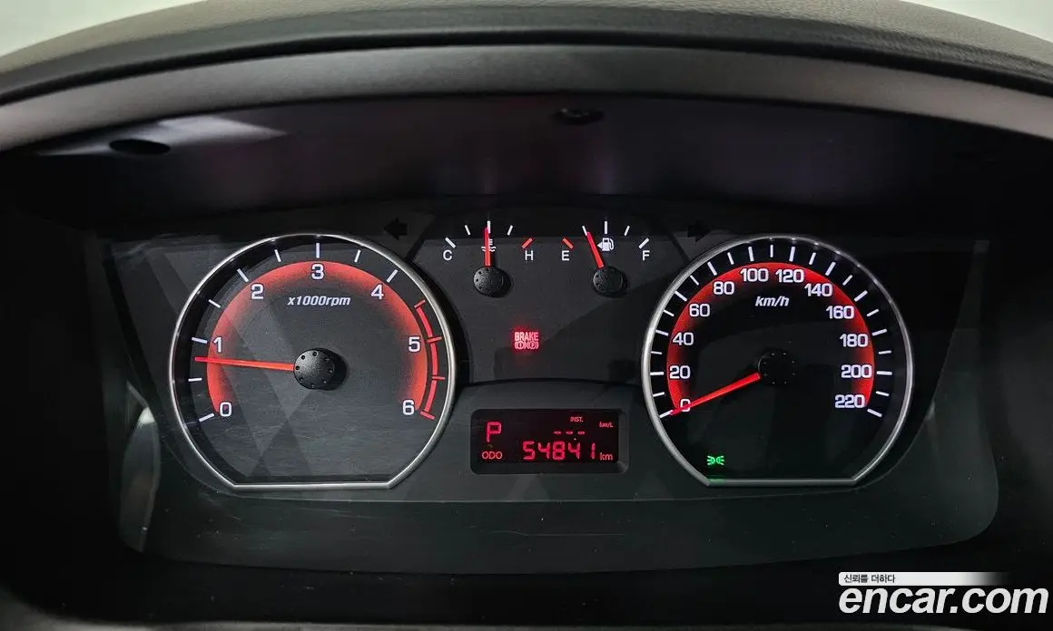SsangYong Korando 2016 2.0 автомат (гидро), фото 11