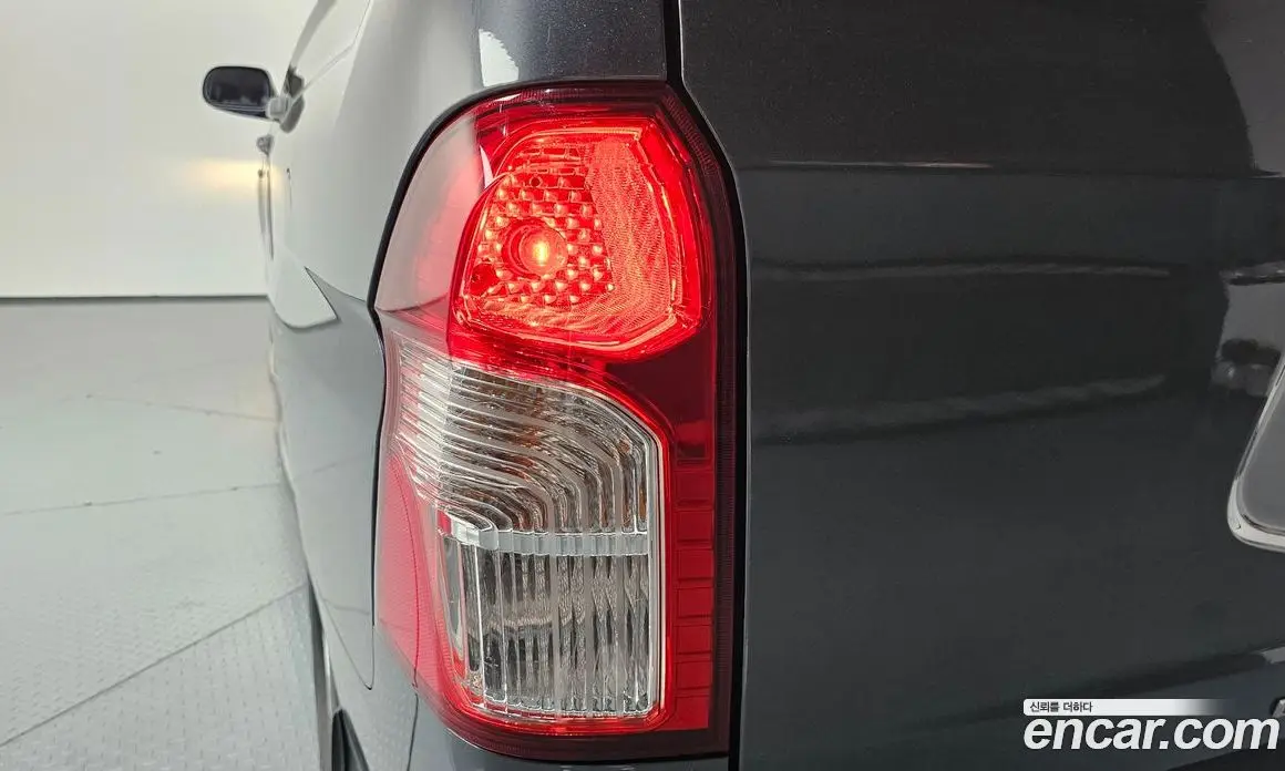SsangYong Korando 2016 2.0 автомат (гидро), фото 9