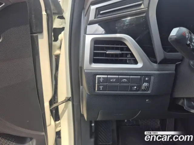 SsangYong Korando 2021 1.5 автомат (гидро), миниатюра 6 SsangYong Korando 2021 1.5 автомат (гидро), миниатюра 6