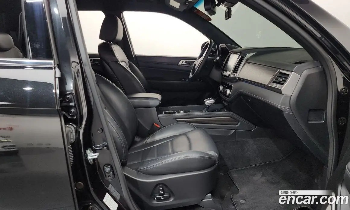 SsangYong Rexton 2018 2.2 автомат (гидро), фото 16 SsangYong Rexton 2018 2.2 автомат (гидро), фото 16