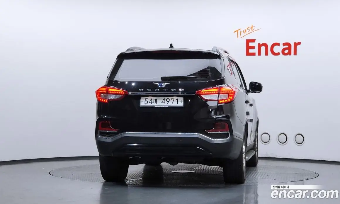 SsangYong Rexton 2018 2.2 автомат (гидро), фото 4 SsangYong Rexton 2018 2.2 автомат (гидро), фото 4