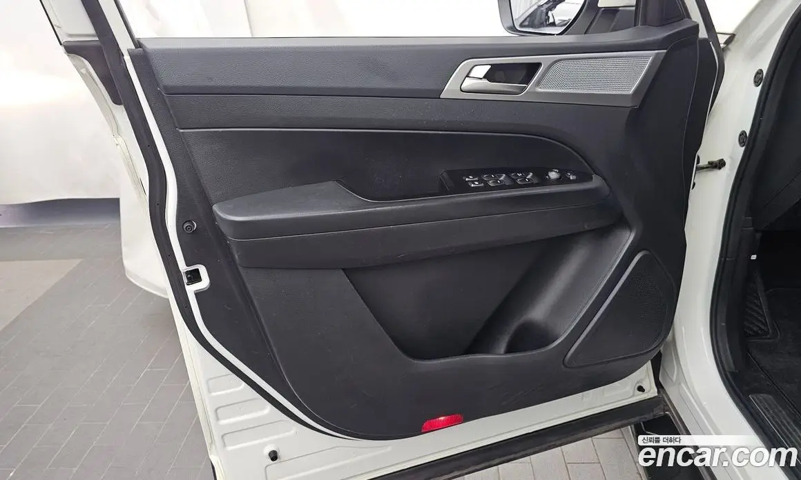 SsangYong Rexton 2019 2.2 автомат (гидро), фото 14