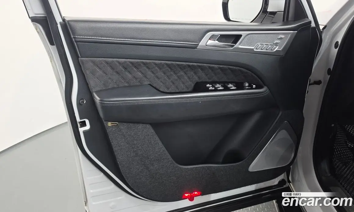 SsangYong Rexton 2022 2.2 автомат (гидро), фото 14