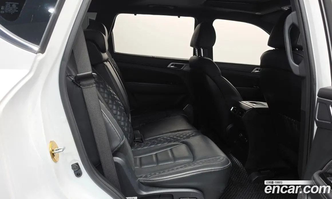 SsangYong Rexton 2022 2.2 автомат (гидро), фото 17