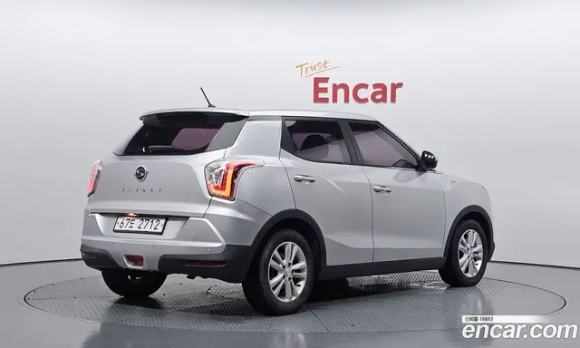 SsangYong TIBOLI 2015 1.6 автомат (гидро), миниатюра 2