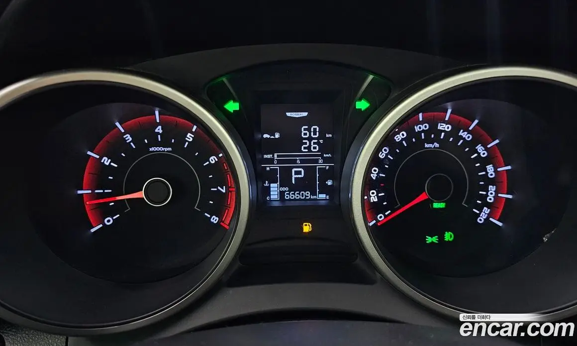 SsangYong TIBOLI 2015 1.6 автомат (гидро), фото 11