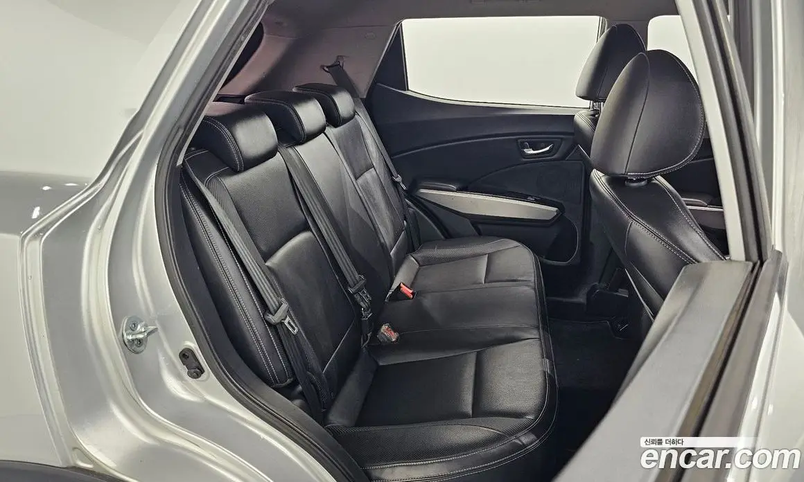 SsangYong TIBOLI 2015 1.6 автомат (гидро), фото 16